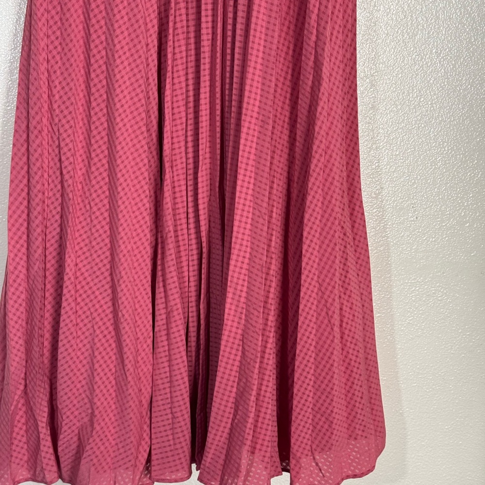 Gal Meets Glam 2 Angelica Pink Pleated Midi Dress with gingham pattern - Picture 5 of 11